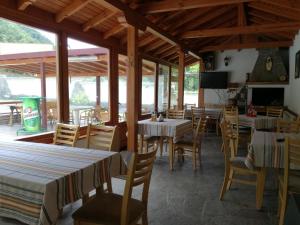 Restoran atau tempat makan lain di By the River Hotel Complex