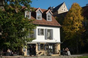 Gallery image of moments café & apartmenthaus in Thurnau