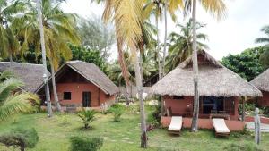 Afbeelding uit fotogalerij van Le TRANSAT LODGE in Ambatoloaka