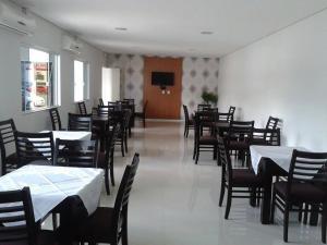 Restoran atau tempat lain untuk makan di Star Hotel