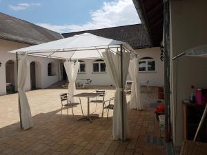 Patio nebo venkovní prostory v ubytování ARTEMIS FARM Apartment4