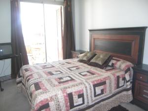 Posteľ alebo postele v izbe v ubytovaní Ronda Barbiguera, 1 Aldea Golf apt 3210 + 20 fotografií
