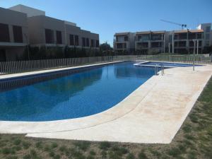 Bazén v ubytovaní Ronda Barbiguera, 1 Aldea Golf apt 3210 alebo v jeho blízkosti
