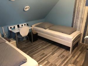 Foto dalla galleria di Messe Apartment & Rooms Hänigsen a Hänigsen Altre 22 foto