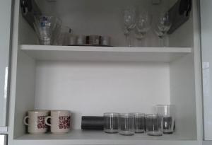 A kitchen or kitchenette at Mountain View Studio Apartment