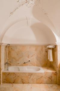 Ett badrum på Casa Amarela TH & National Monument