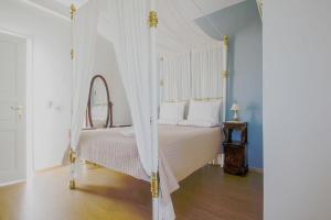 Gallery image of Emilia Luxury Apartments in Megas Yialos-Nites