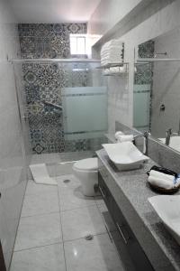 Koupelna v ubytování Altipacha Ayacucho Hotel