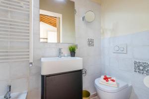 Kúpeľňa v ubytovaní Relais del Lago e Relais del Monte