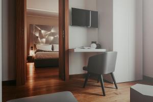 Bacã Suites, Restaurant & Bar