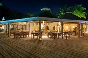 Restavracija oz. druge možnosti za prehrano v nastanitvi Bliss Hotel Praslin