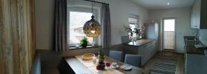 Kuchyň nebo kuchyňský kout v ubytování Apartment Wandspitz