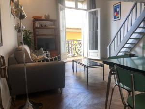 Гостиная зона в Cosy studio Perpignan