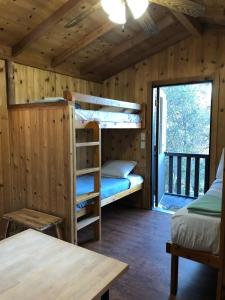 Yosemite RV Resort客房内的一张或多张床位