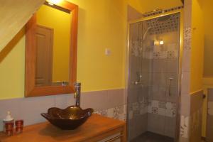 Φωτογραφία από το άλμπουμ του Chambres d'hôtes entre Arras et Albert - Bed and Breakfast σε Souastre +26 φωτογραφίες