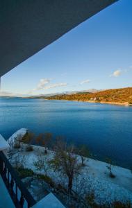 Fotografie z fotogalerie ubytování Holiday house in Meka Draga 36082 v destinaci Anić