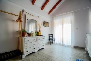 Fotografie z fotogalerie ubytování Holiday house in Meka Draga 36082 v destinaci Anić