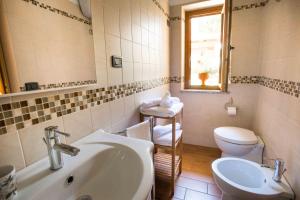 Koupelna v ubytování B&B L'Albero Dei Limoni