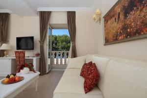 Afbeelding uit fotogalerij van Luxury Rooms Villa Jadranka in Makarska