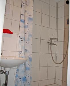 Ένα μπάνιο στο Ferien auf Hiddensee _ Neuendorf