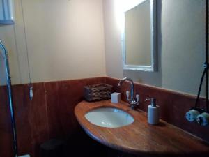 Koupelna v ubytování Villa Siciliana con piscina e vista panoramica sul mare