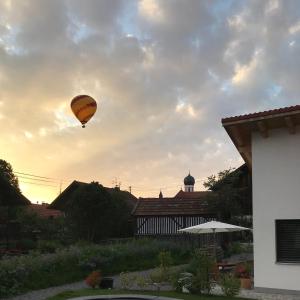 Φωτογραφία από το άλμπουμ του Ferienwohnung Loisachweg σε Eurasburg