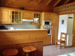 Kuchyň nebo kuchyňský kout v ubytování Chalet l'Atelier + 29 fotografií