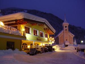 Hotel Oberwirt - nahe an Saalbach und Zell am See, Viehhofen Sommercard semasa musim sejuk