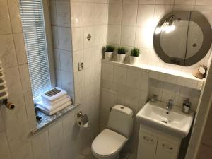 Fotografia z galérie ubytovania Apartament czteroosobowy z tarasem vo Varšave