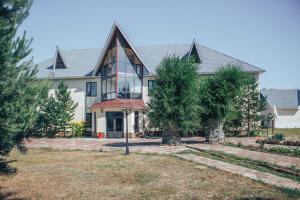 Gallery image of Sad Dolgoletiya Hotel in Aktobe