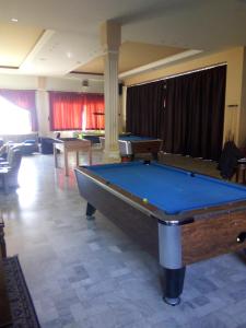 Foto dalla galleria di Palace Hotel a Bcharré Altre 89 foto