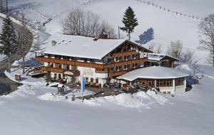 Hotel-Gasthof Nutzkaser v zimě