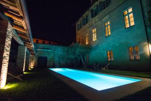 A piscina localizada em Castello Di San Sebastiano Po ou nos arredores