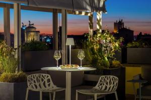 A balcony or terrace at Monti Palace Hotel