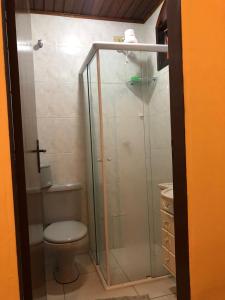 Kúpeľňa v ubytovaní casa em Martins de Sá