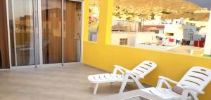 Parveke tai terassi majoituspaikassa Basic Hotel