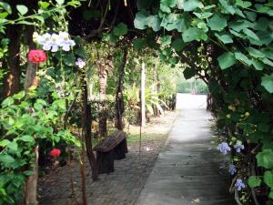Gallery image of Sanita Cottage in Chom Bung