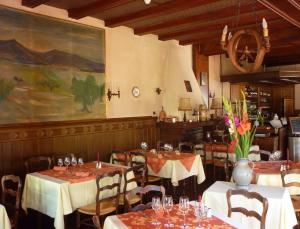 Restaurace v ubytování Logis-Cit'Hôtel des Vosges 5 rue de la gare