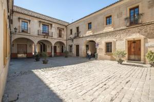 Gallery image of Casa de la Moneda - Center Luxury Duplex in Seville