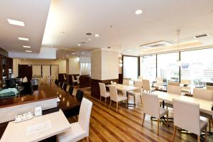 Posezení v ubytování Sotetsu Fresa Inn Tokyo Tamachi