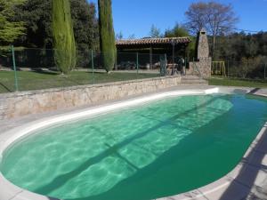 Bazén v ubytování Cal Teulats - Masoveria nebo v jeho okolí