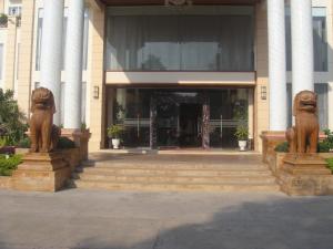 Afbeelding uit fotogalerij van Stung Sangke Hotel in Battambang