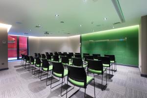 Área de negócios e/ou sala de conferências em Ibis Styles Istanbul Atasehir