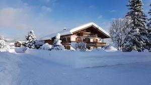 Gallery image of Gästehaus Christophorus in Krün