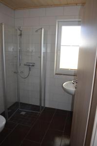 Ένα μπάνιο στο Altefähr Haus 42