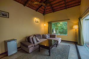 Tuli Veer Bagh Resort的休息区