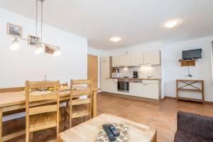 Kuchnia lub aneks kuchenny w obiekcie Appartement Einödberg