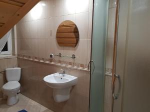 Et badeværelse på Willa Polakówka + 29 billeder