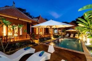an image of a villa with a swimming pool at Radiance Sunset Villas Lembongan in Nusa Lembongan