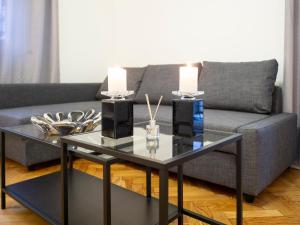 Posedenie v ubytovaní Apartment Platinium I